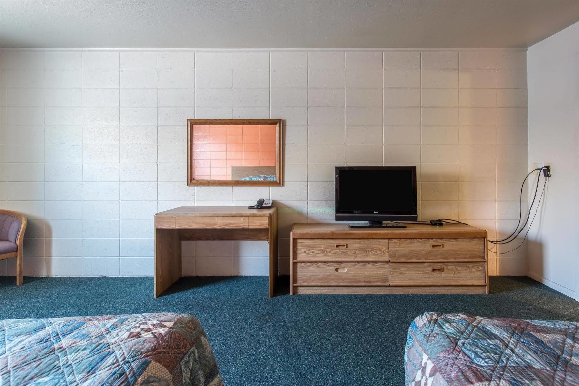 Budget Inn Missoula East Εξωτερικό φωτογραφία